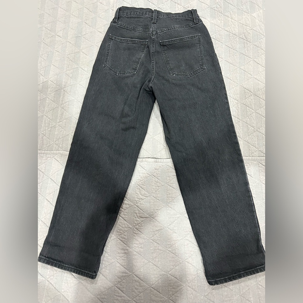 Women’s Universal Thread Vintage Straight Leg Black Jeans - Picture 4 of 4